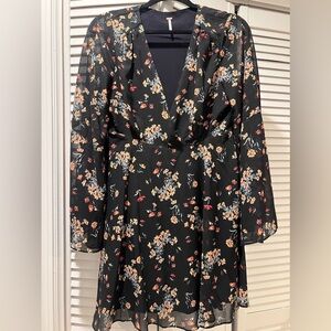 Free People Lilou Dress Women Medium Black Floral Full Skirt Flare Sleeves